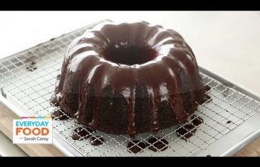 Devil's Food Bundt Cake