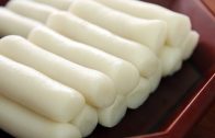 Garaeddeok – long cylinder shaped rice cake – 가래떡