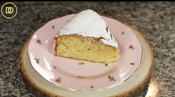 vasilopita-greek-new-year-cake-almond-recipe